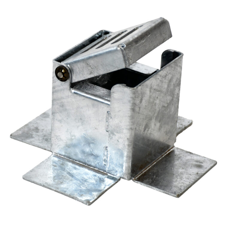 HTW Treerootsystems | TreePitVent 100 Lid open